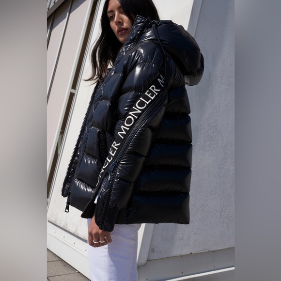 Unisex moncler jacket - Picture 2 of 2